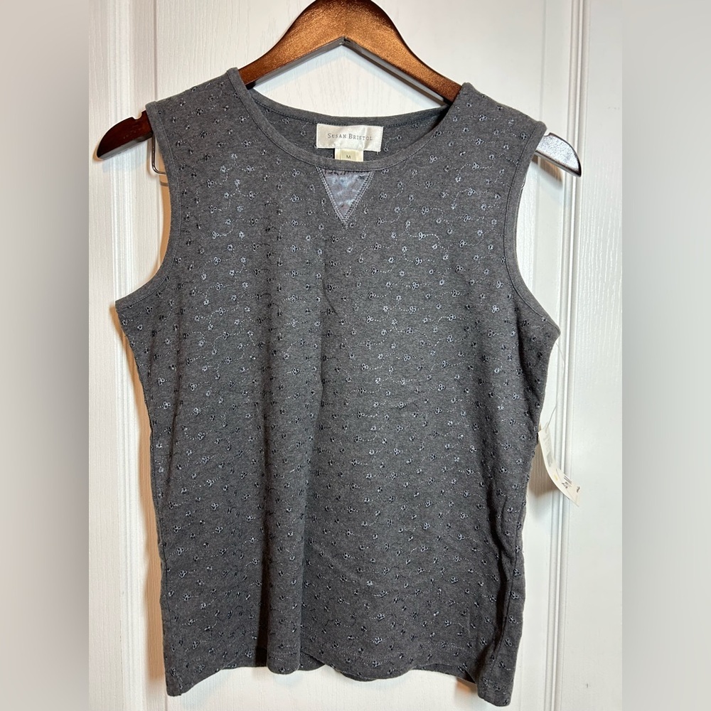 Susan Bristol Gray Sleeveless Top with Eyelet Embroidery - Size Medium NWT NOS